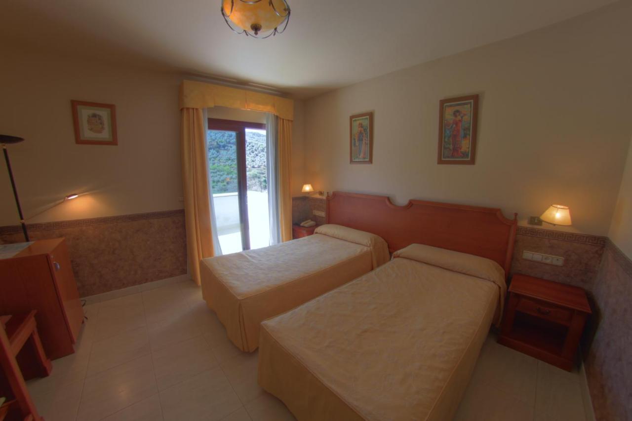 Hotel Avenida Beas de Segura Exteriér fotografie