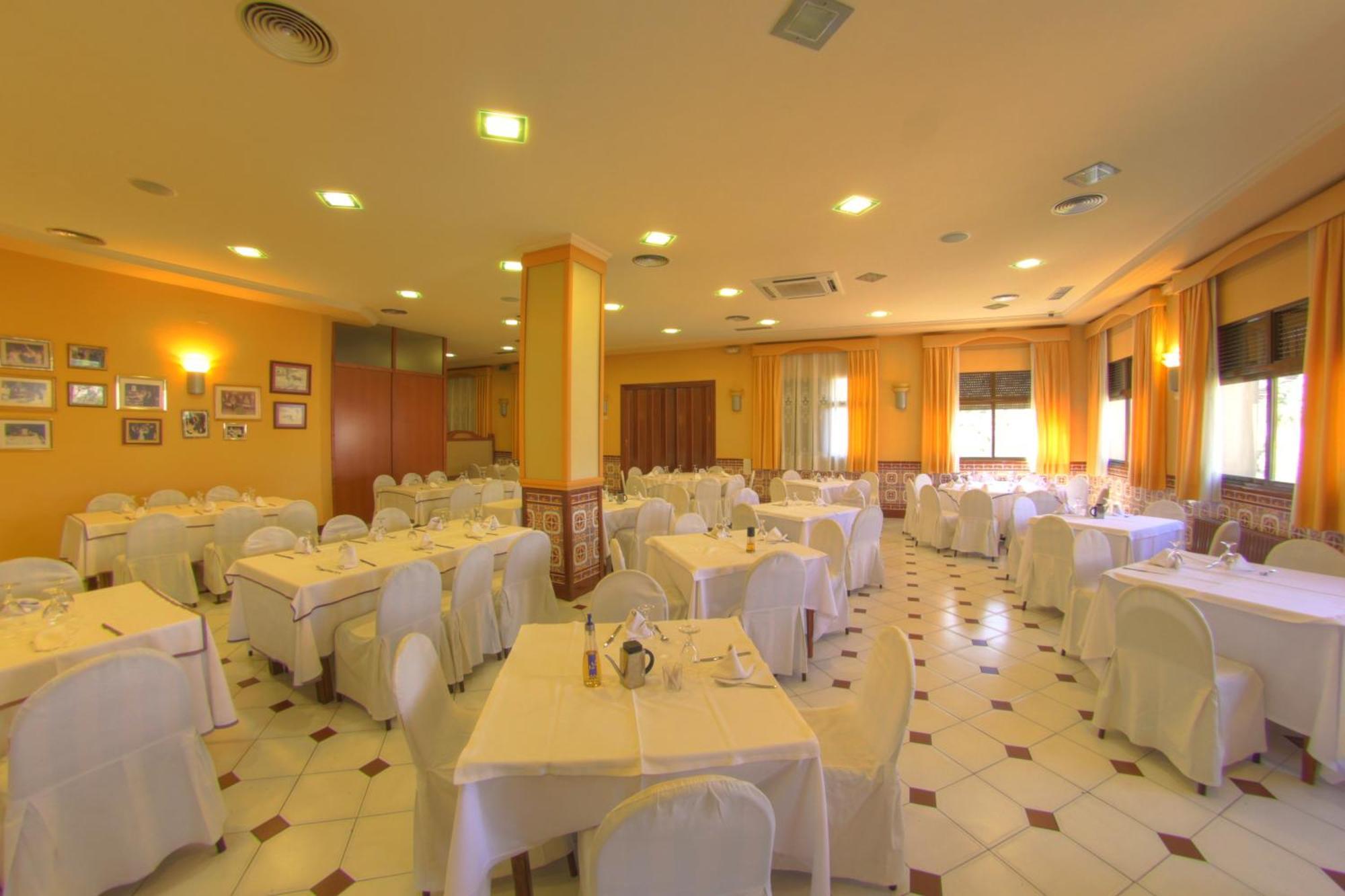 Hotel Avenida Beas de Segura Exteriér fotografie